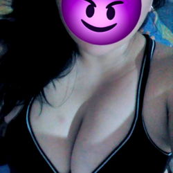 AreRm, Mexican OnlyFans Model