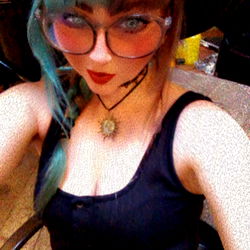 Stylish Daisy, New Mexico's Vogue Fashionista