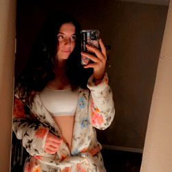 OnlyFans Model Alexa Reya in Floral Robe