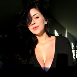 OnlyFans Model Alexx Darko