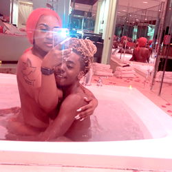 Lucky &amp; Mollyy 😲💦