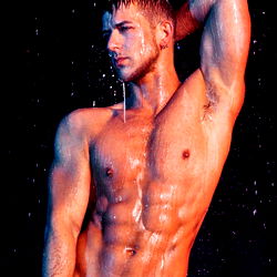 LetsEatCakeXx (Top 0.13%) photo