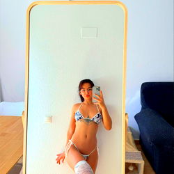 Stylish Model Paula Valentina in OnlyFans