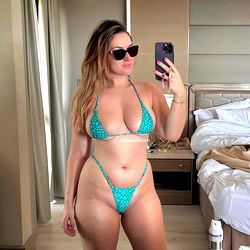 realhoneytunnelx 🍯 photo