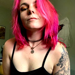 Fae Fox, Onlyfans Model