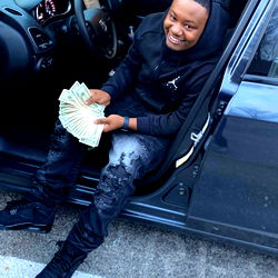 AQmurphy - A Model in Motion