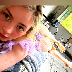 Anais_Jovanovic photo