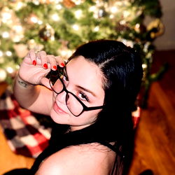 Casually Cool Christmas Celebration 🎄