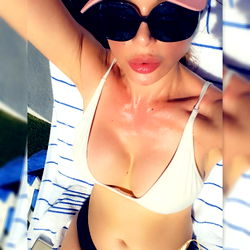 AlinaCollette - Onlyfans Model