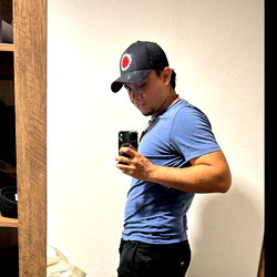 Memphis, Modeling in Montevideo