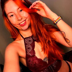 AshenaFREE from In space, captures a moment of self-expression and confidence