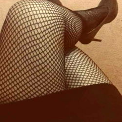 Amayara: A Captivating OnlyFans Model