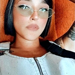 Stylish Model AmZZZ Relaxing in Casual Chic