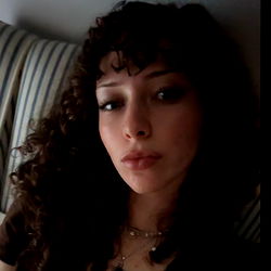 Talulah's Selfie Moment