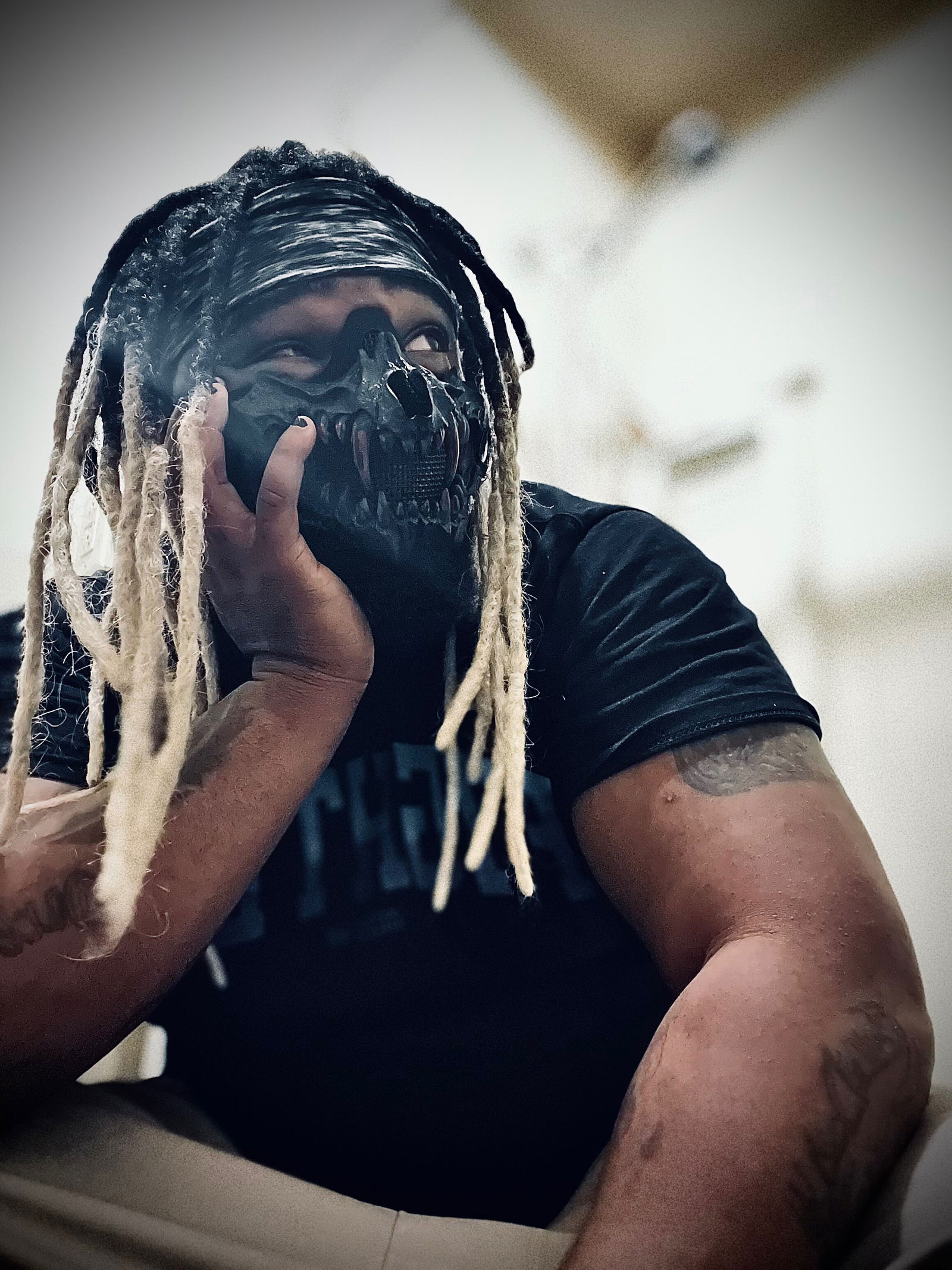 𝔅𝔯𝔬𝔠𝔎 𝔰𝔱𝔢𝔢𝔩𝔦𝔛𝔛𝔛 photo