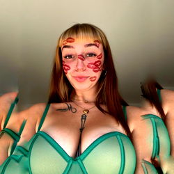 Laura, Italian OnlyFans Model