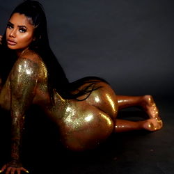 Yasmin Estrada photo