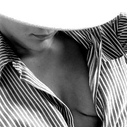 Amaia's Casual Summer Stroll