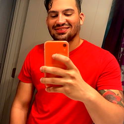 Candid Moment of Alexis José from Santiago de Chile