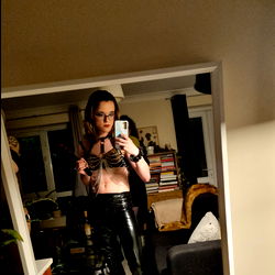 Jasmine Louise photo