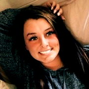 Kailia: A Model and Social Media Influencer