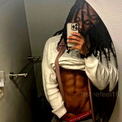 OnlyFans Model: ItsTheFeel