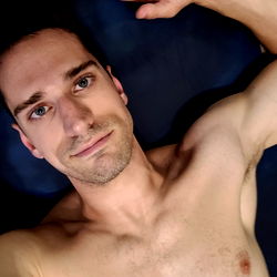 Model BoundGeek in a gym setting