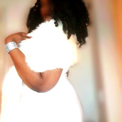 Stylish Wedding Gown Model, Aolivia