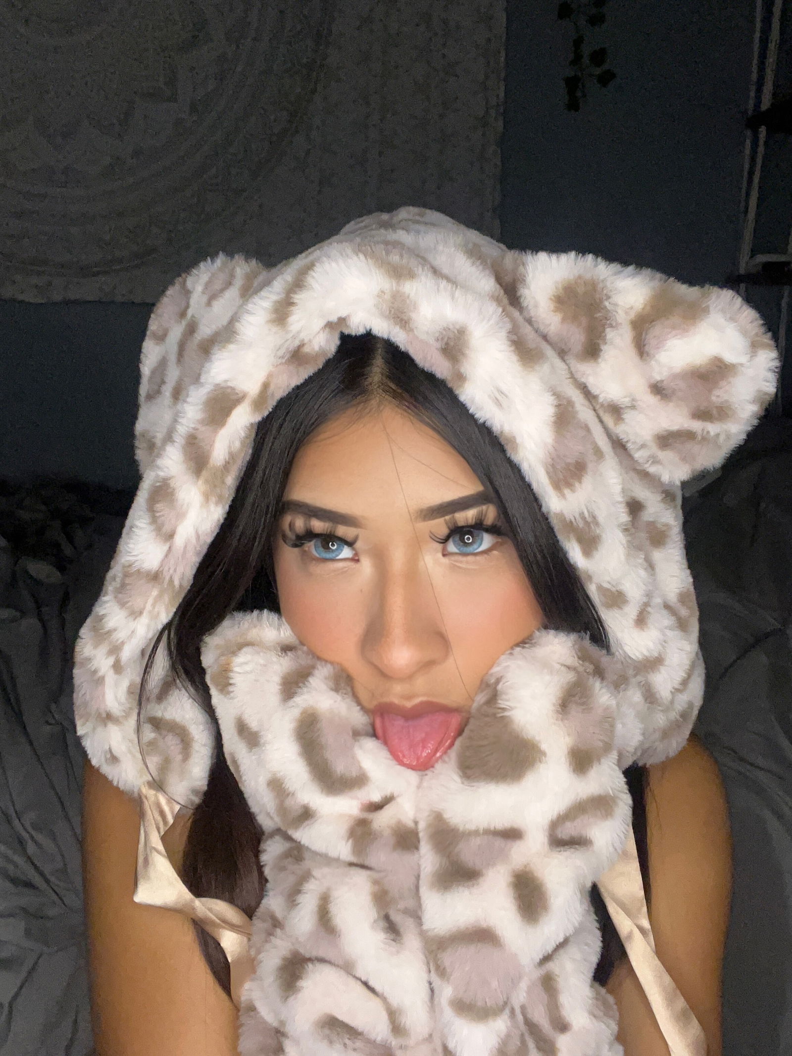 Kitty 🐈‍⬛ photo