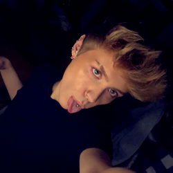 Stylish Selfie of D@nnn with Finger on Face