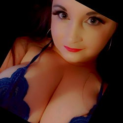 Sassyz - OnlyFans Model