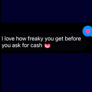 Alexis ๐ซถ๐ผ photo