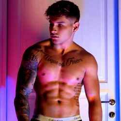 @Liam Reed ✨VIP✨ photo