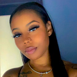 Goldie, the Allure of OnlyFans