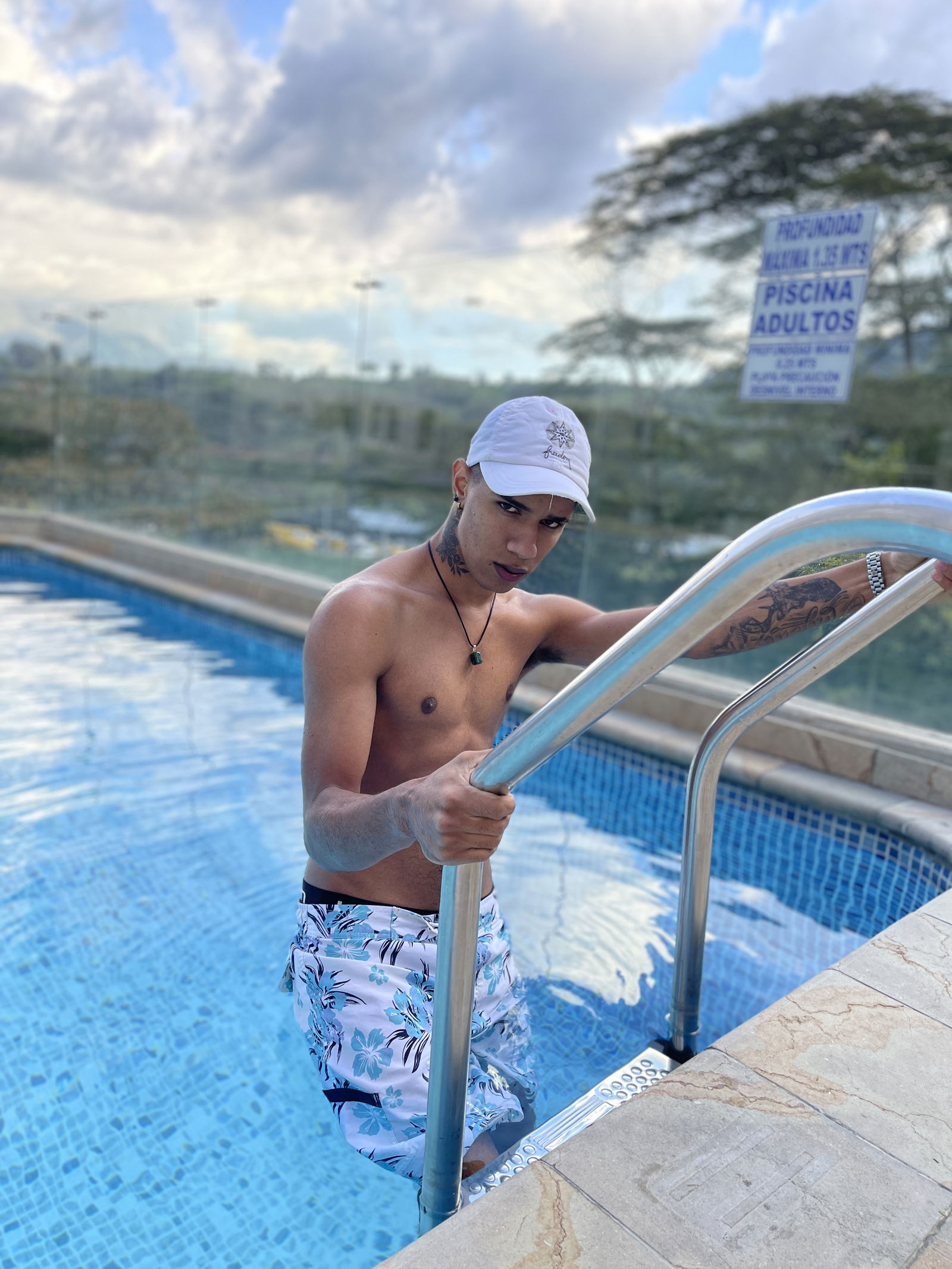 ᴀɴᴅʀés ᴄᴀʀᴅᴏɴᴀ ♛🥵💦 photo