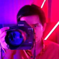 Omyimmag's Creative Camera Angle