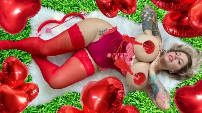 Dilyla Bloom 🌶️ photo