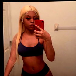 Pookie's Onlyfans Model Photo