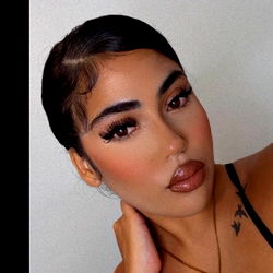 Mysterious Model's Glamorous Makeup