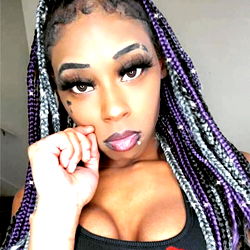 Vivid and Expressive Fashion Model