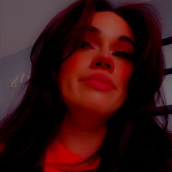 Kayla, a captivating model on Instagram