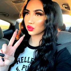 Stylish OnlyFans Model Alexia Rose