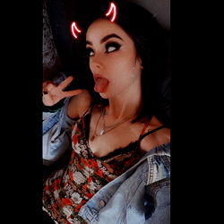 Candid Moment from OnlyFans 𝒜𝓂𝒷𝓈