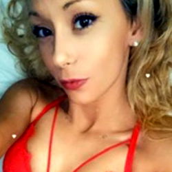 Angeleyez0118, OnlyFans Model from Madison, Wisconsin