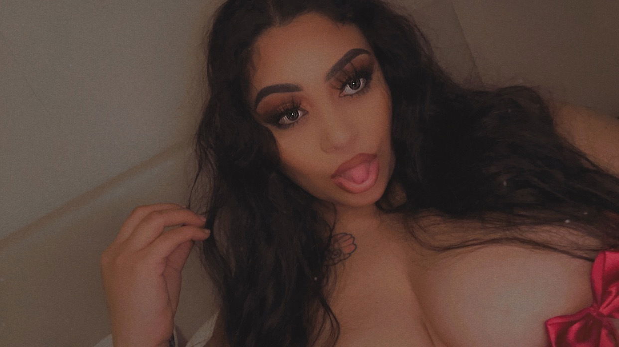 angelinaxmartini photo