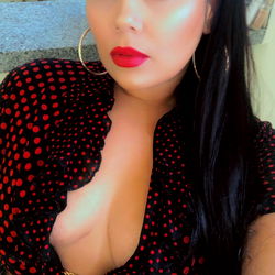 Anna Cisnero, a stunning model from OnlyFans