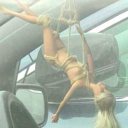 Female Onlyfans Model in LaVeeForeign's Photo