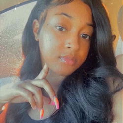 Model Naiyla Monroe, 26