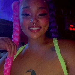 Bone - United States OnlyFans Model