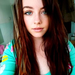 🤓📚 KITTY 📚🤓 photo